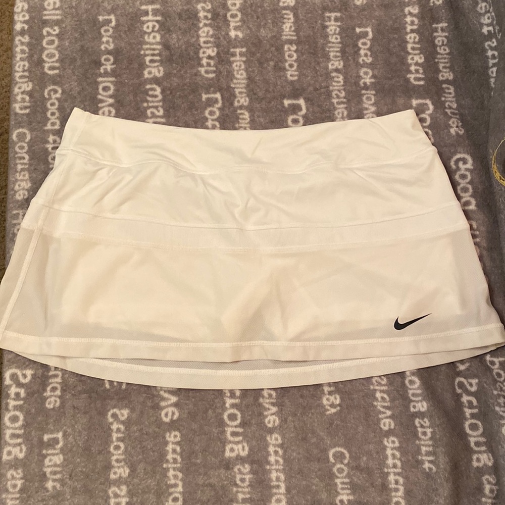 Nike tennis skirt
